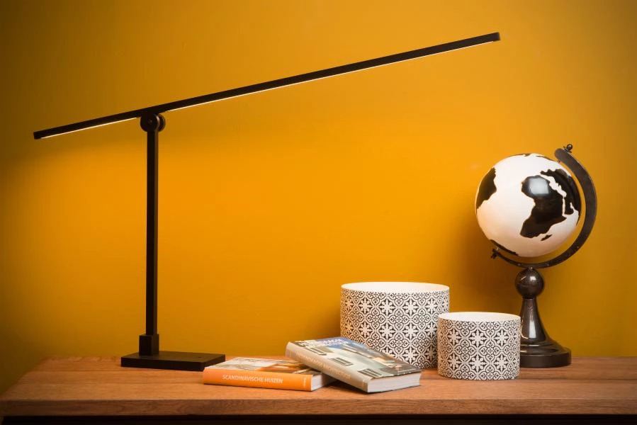 Lucide AGENA - Lampe de bureau - LED Dim. - 1x12W 2700K - Noir - ambiance 1